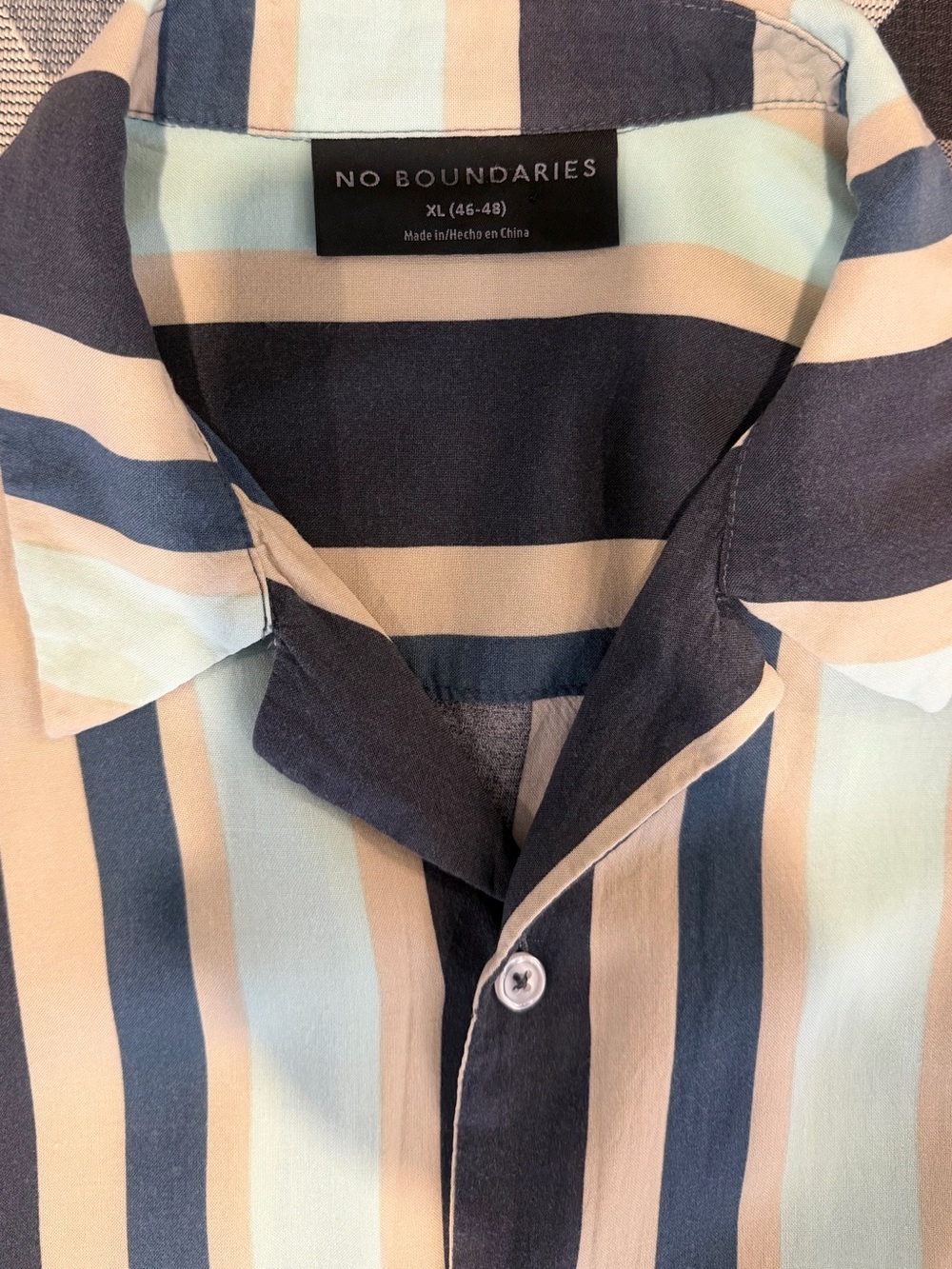 No Boundaries Men’s Vertical Stripe Button-Up Shirt - Blue, Cream